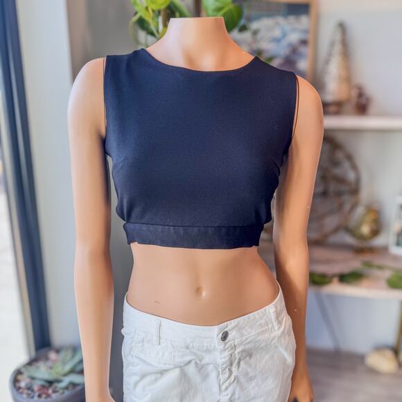 ChicWish, Bowknot Crop Top in Black, Full Zip Back, Sleeveless, Women’s Small - Picture 7 of 11